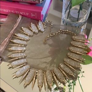 Kendra Scott necklace
